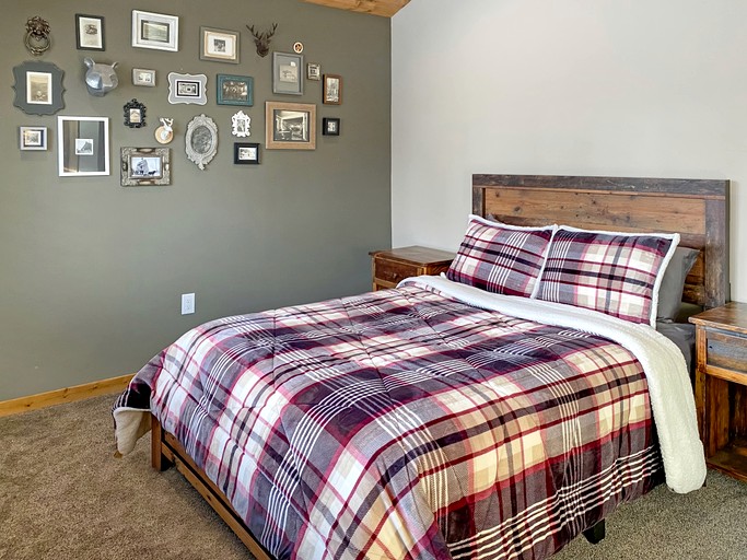 Cabins (United States of America, Duck Creek Village, Utah)