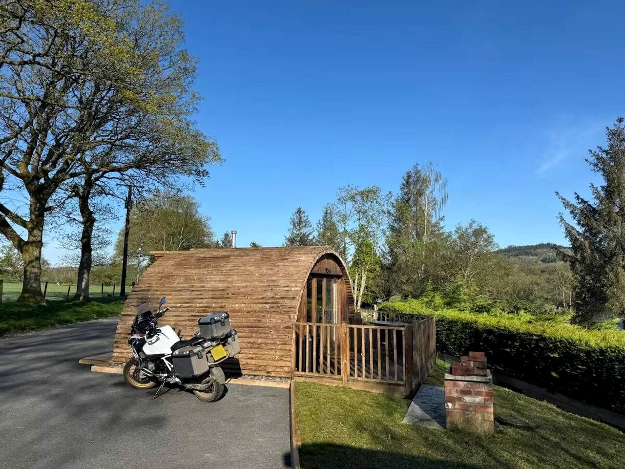 Gorgeous Glamping Pod for a Unique Getaway by the Irfon River in Wales