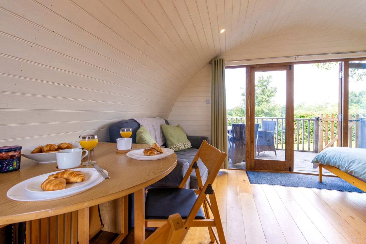 Gorgeous Glamping Pod for a Unique Getaway by the Irfon River in Wales