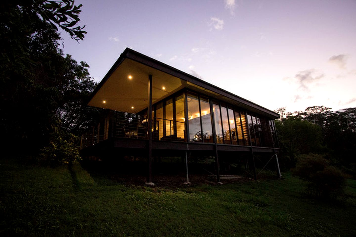 Sunshine Coast Glass Cabin Rentals for Holidays in Queensland Bushlands