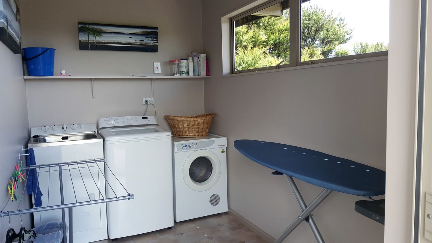 Gorgeous Holiday Getaway with Pool Access near Kerikeri, Northland, New Zealand