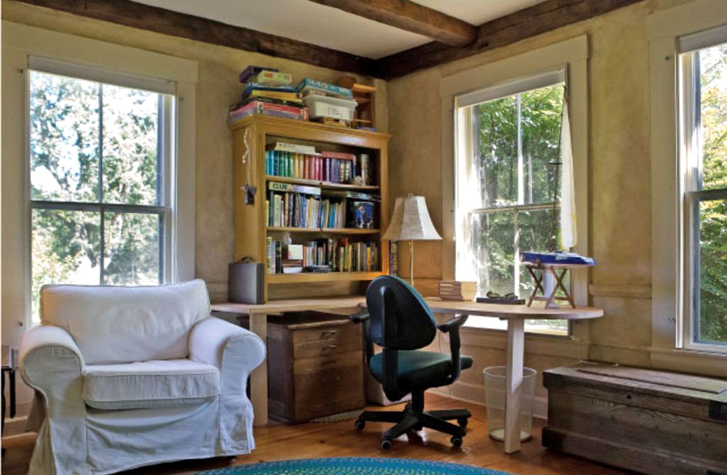 Gorgeous, Lakefront Vacation Rental in the Charming Town of Wayne in Central Maine