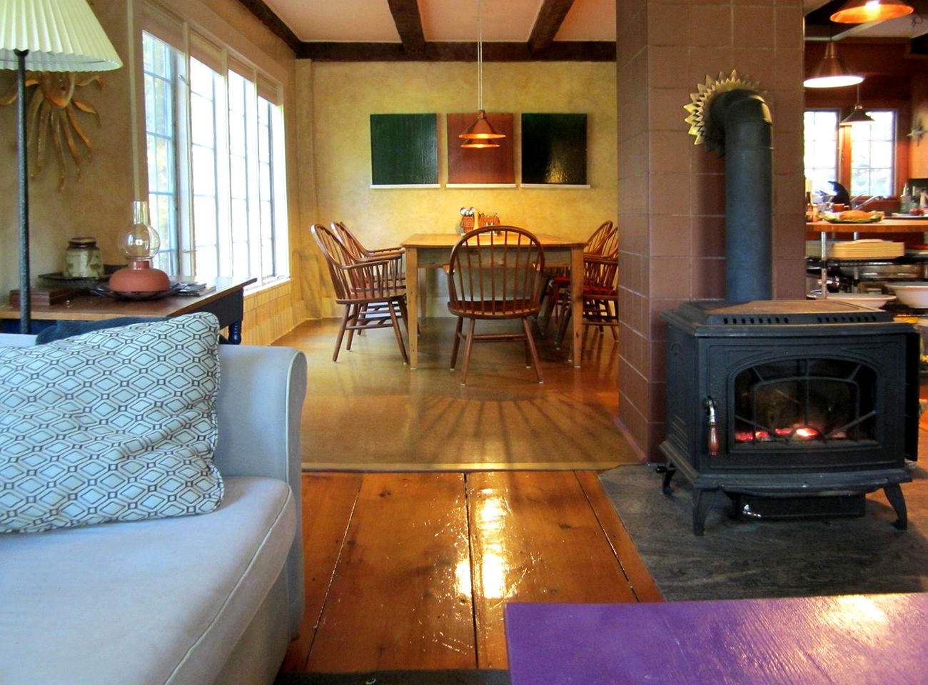 Gorgeous, Lakefront Vacation Rental in the Charming Town of Wayne in Central Maine