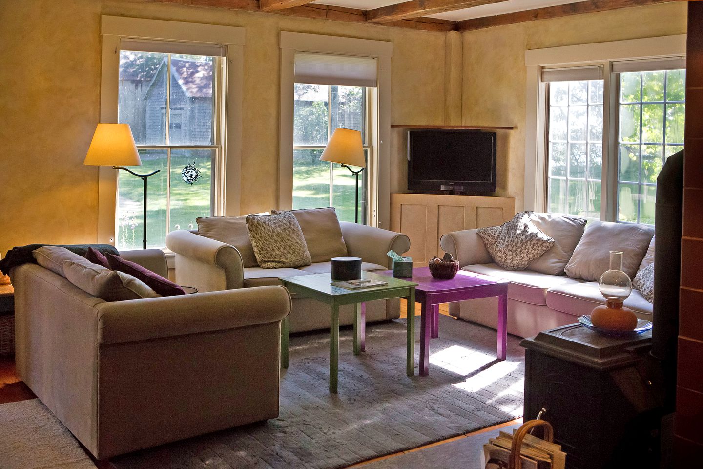 Gorgeous, Lakefront Vacation Rental in the Charming Town of Wayne in Central Maine