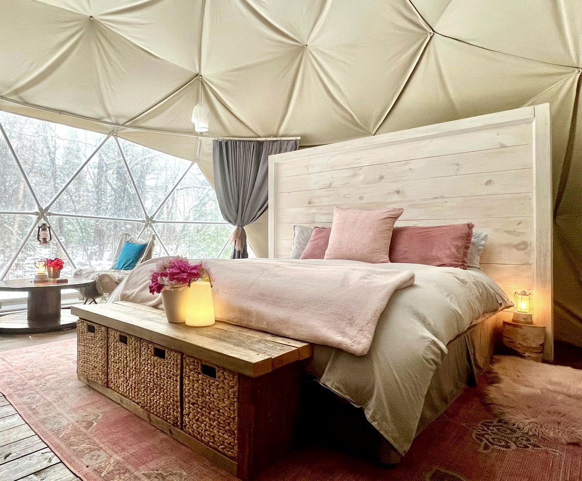 Vacation Rentals (Canada, South River, Ontario)