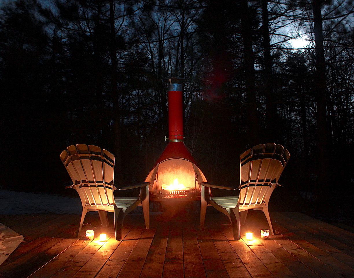 Gorgeous Modern Dome Surrounded by Nature for a Romantic Glamping Escape in Deer Lake, Ontario