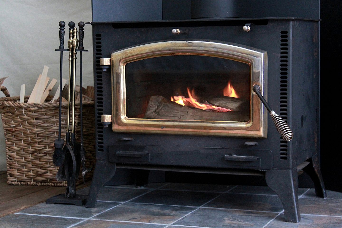 Gorgeous Modern Dome Surrounded by Nature for a Romantic Glamping Escape in Deer Lake, Ontario