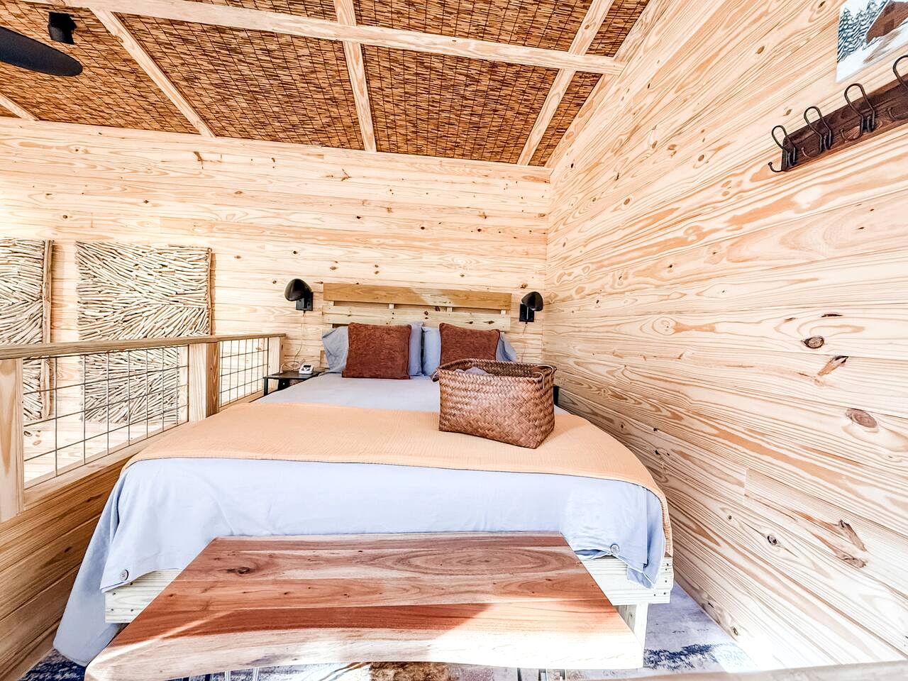 Gorgeous Modern Loft Cabin on a Working Farm by Kerrs Lake for a Unique Getaway near Henderson, North Carolina