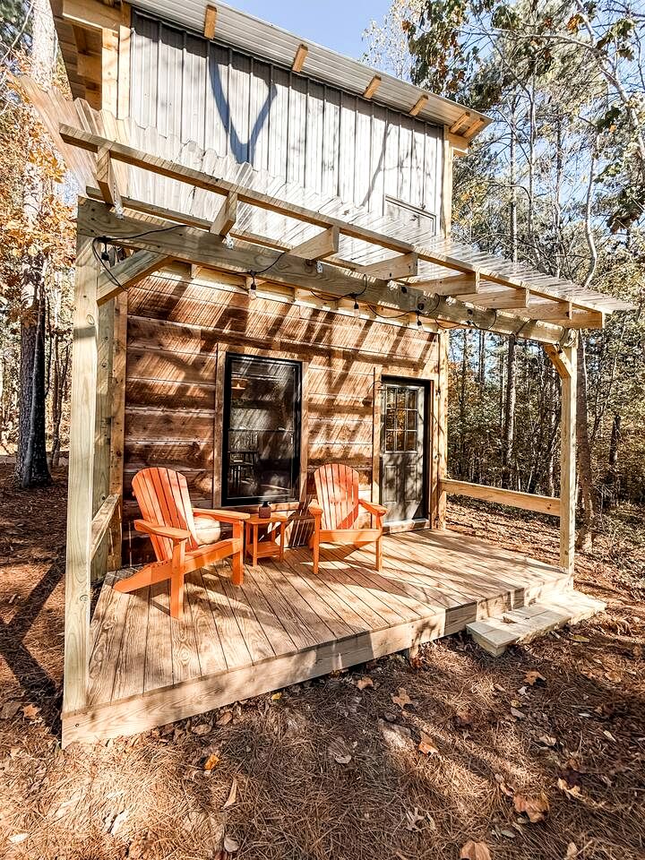 Cabins (United States of America, Henderson, North Carolina)