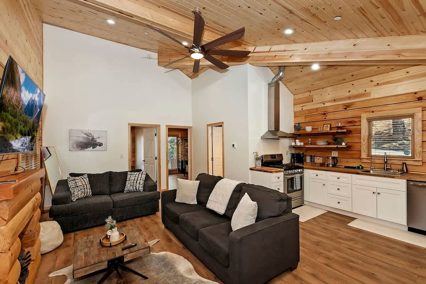 Gorgeous Modern Log Cabin Nestled in the Woods in Big Bear, California