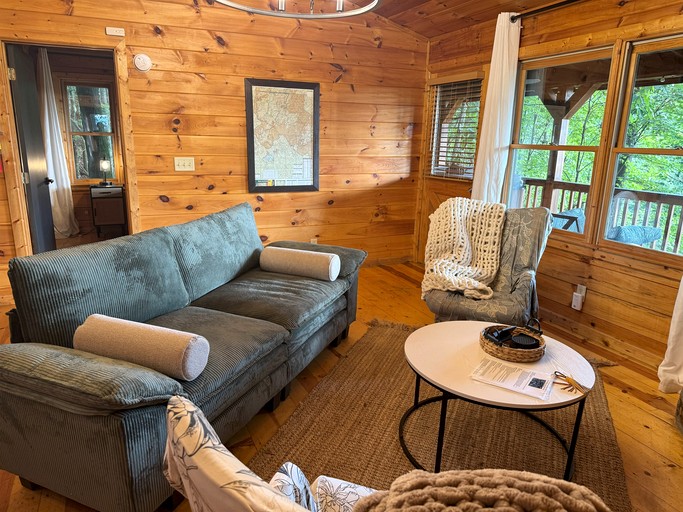 Cabins (United States of America, Ellijay, Georgia)