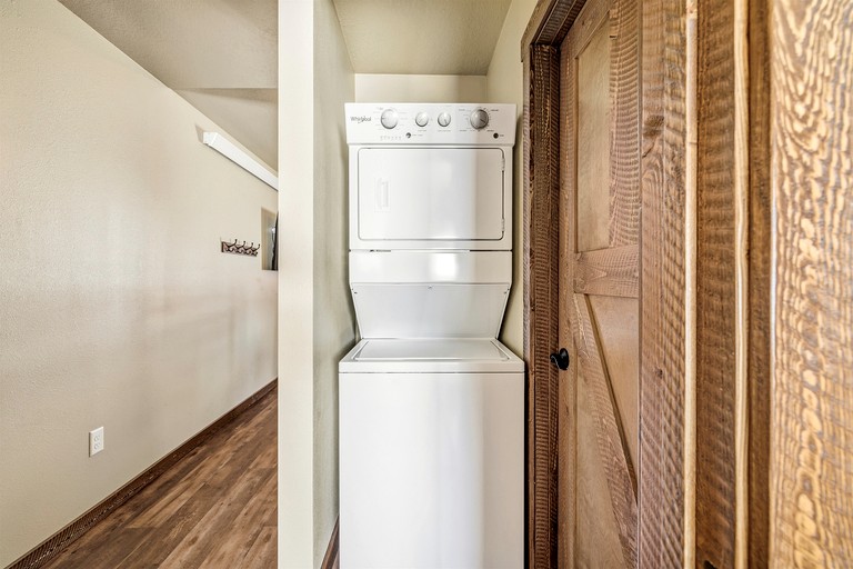 Cabins (United States of America, Island Park, Idaho)