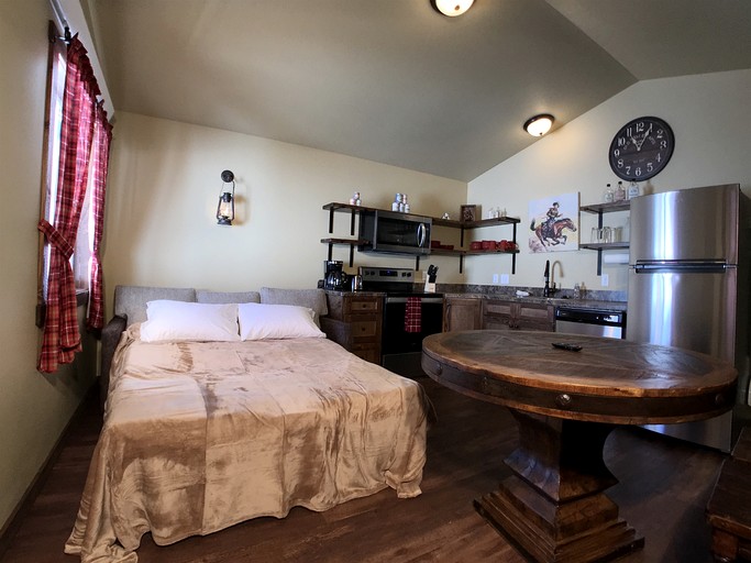 Cabins (United States of America, Island Park, Idaho)