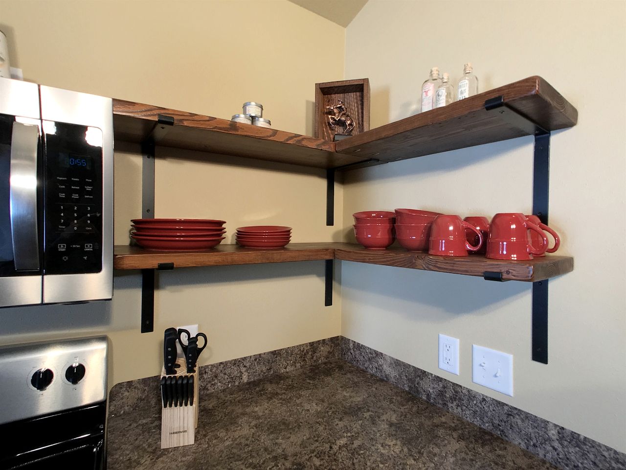 Old West Escapes, Pony Express in Island Park, ID