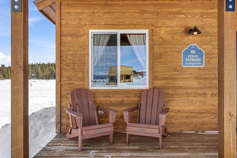 Cabins (United States of America, Island Park, Idaho)