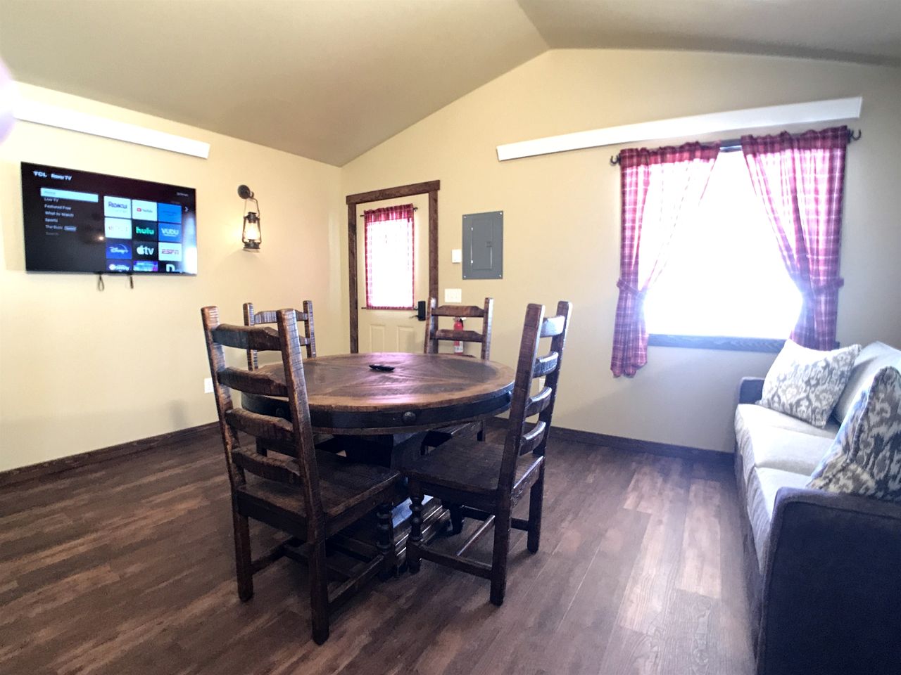 Old West Escapes, Pony Express in Island Park, ID