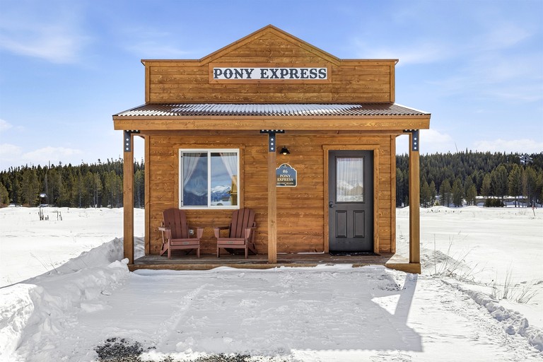 Cabins (United States of America, Island Park, Idaho)