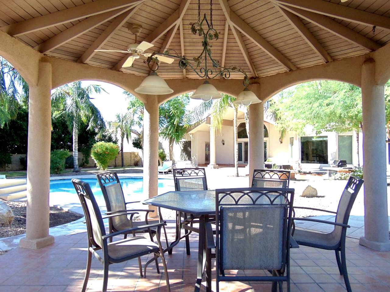 Luxurious Villa Rental with Private Pool in Phoenix, Arizona