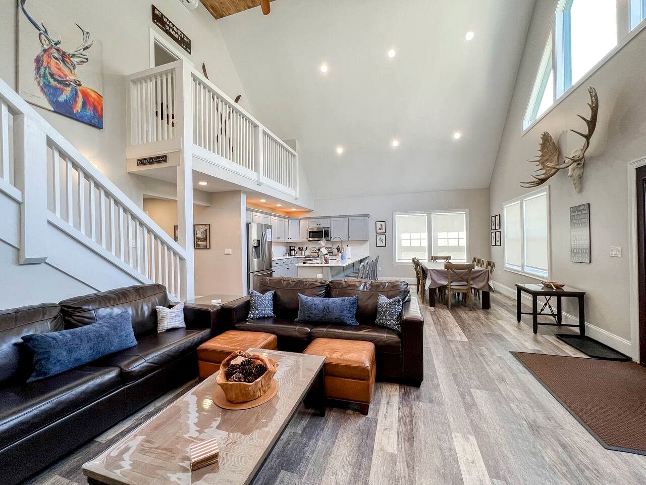 Gorgeous Riverfront Cabin with Games in North Conway, New Hampshire