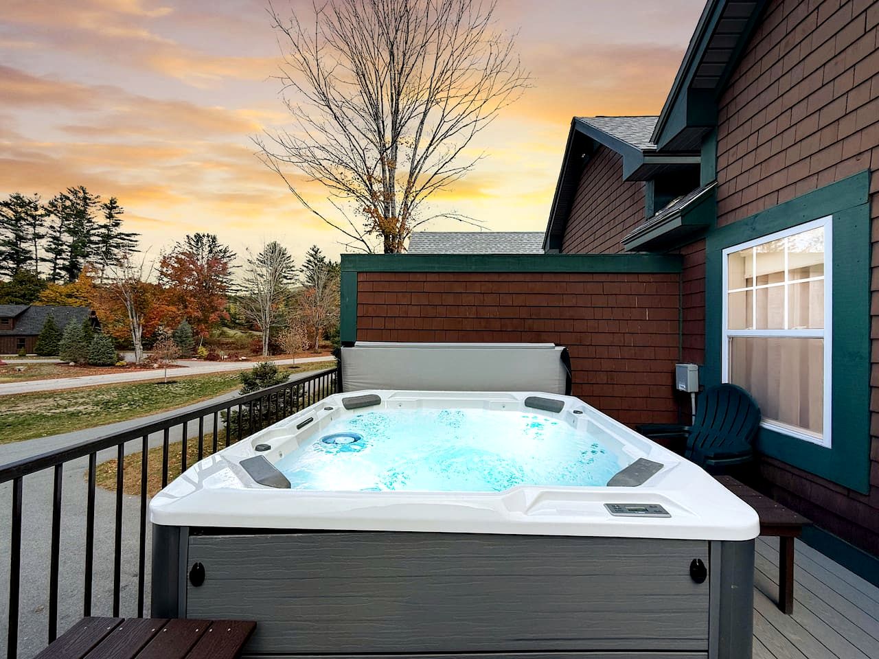 Gorgeous Riverfront Cabin with Games in North Conway, New Hampshire