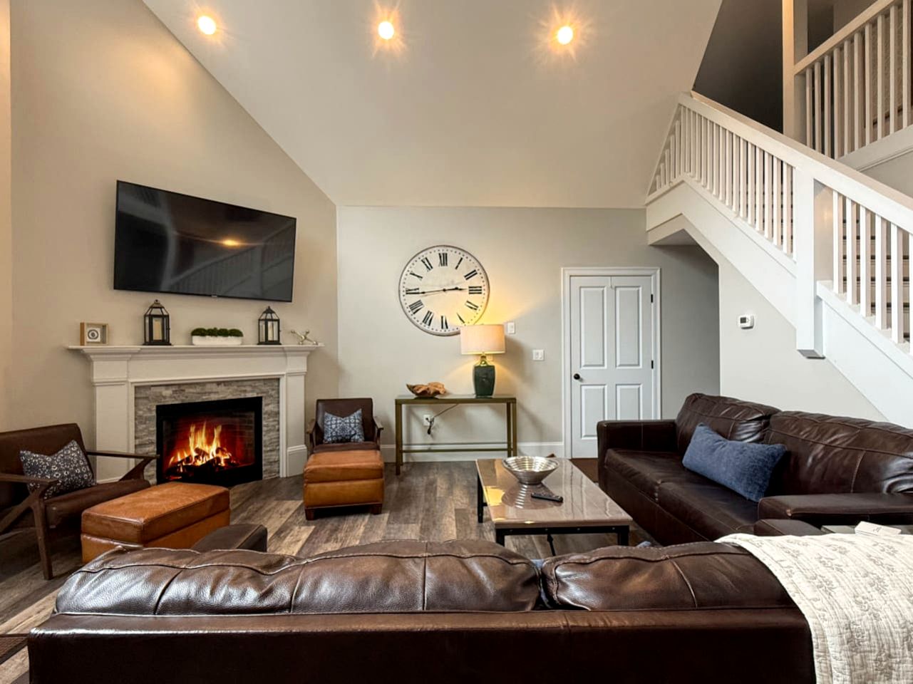 Gorgeous Riverfront Cabin with Games in North Conway, New Hampshire