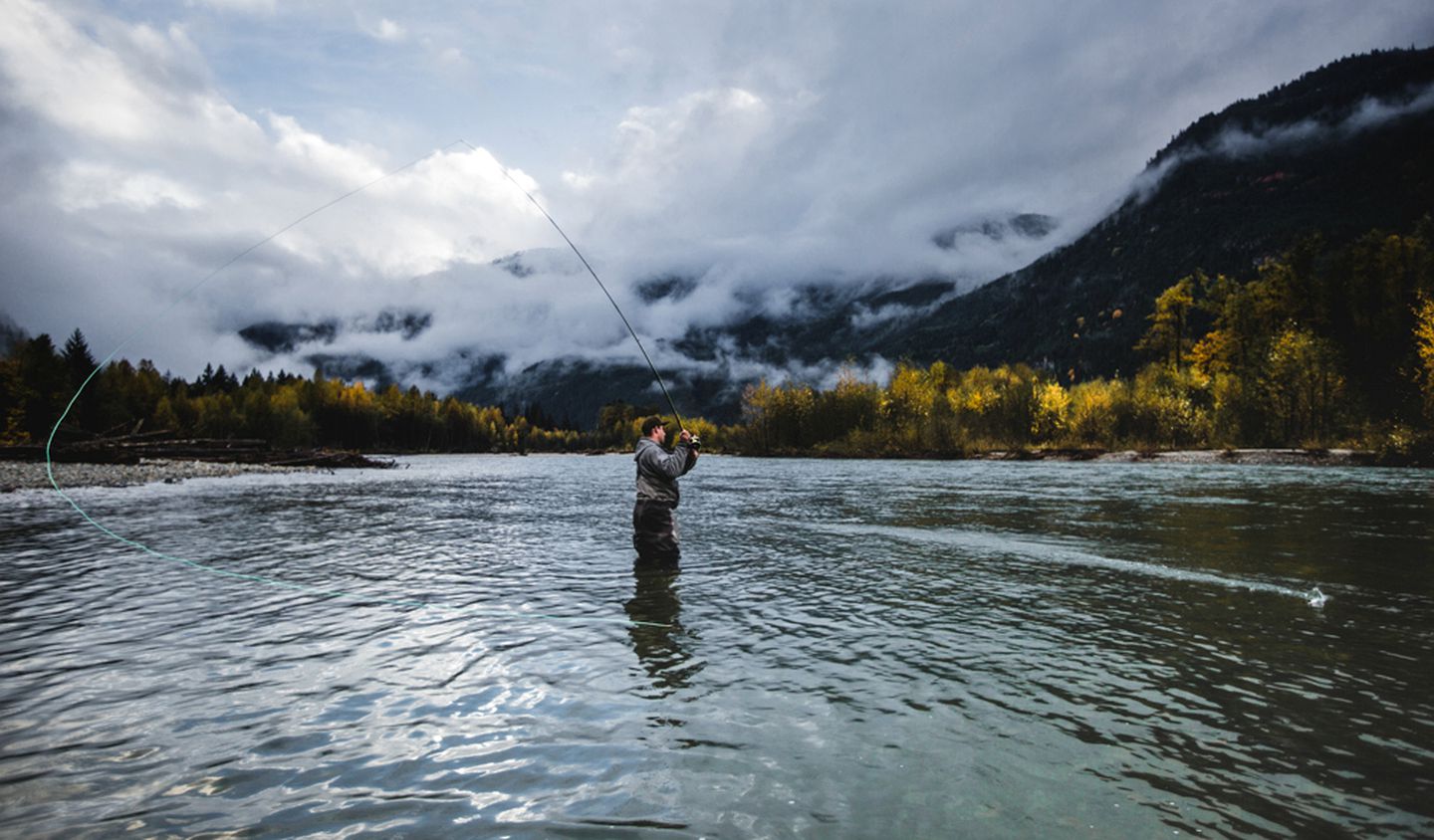 Rustic Cabin Rental with River Views for Guided Fishing Trip in Vancouver, British Columbia