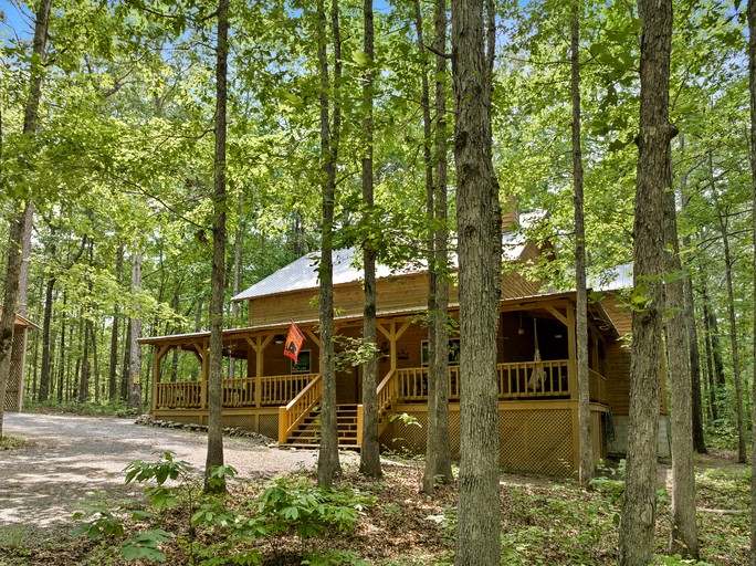 Cabins (United States of America, Mentone, Alabama)