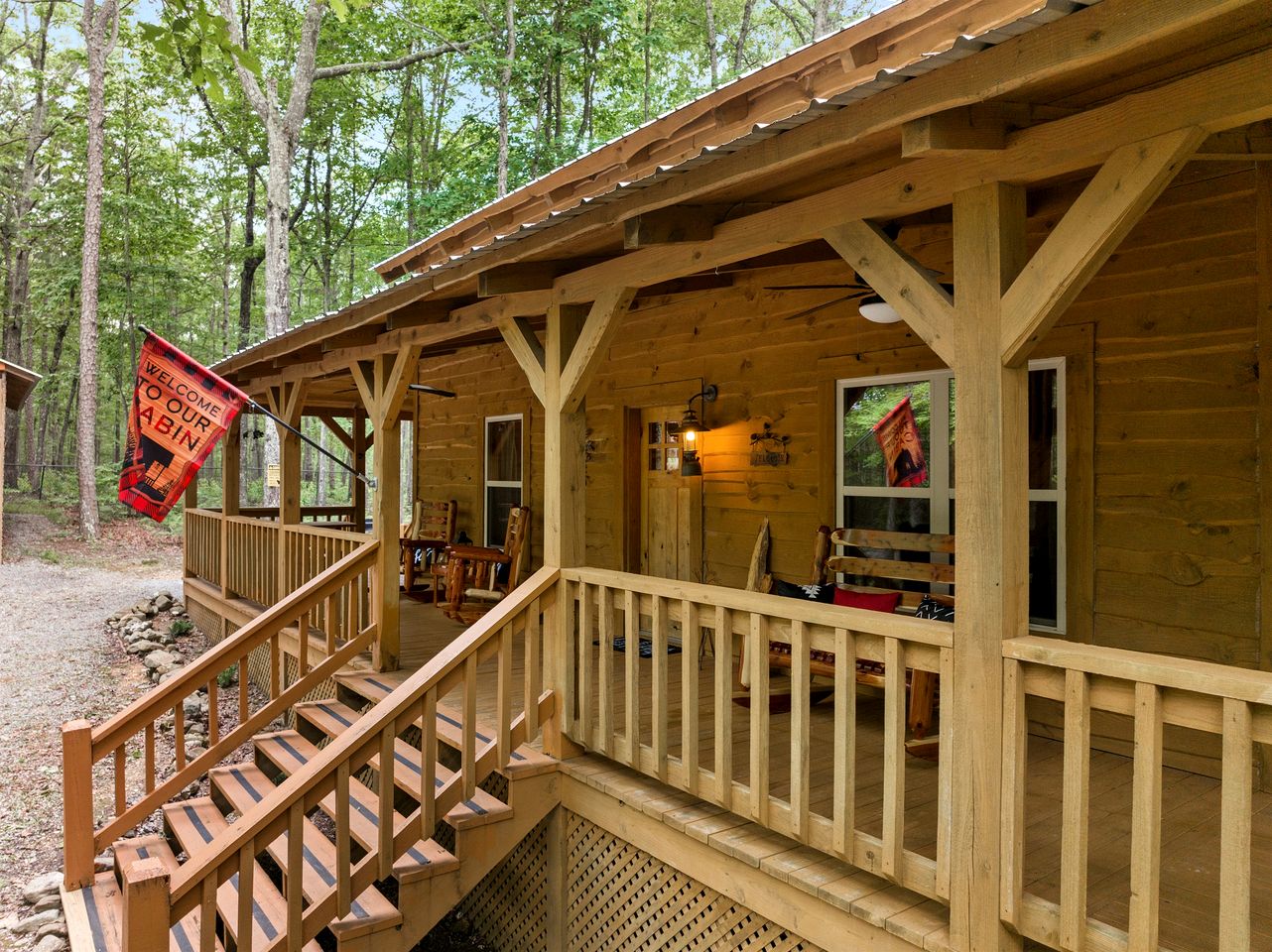 Gorgeous Rural Cabin with Game Room and Fire Pit in Mentone, Alabama