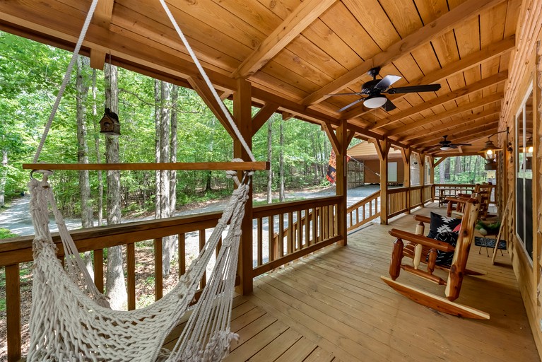 Cabins (United States of America, Mentone, Alabama)