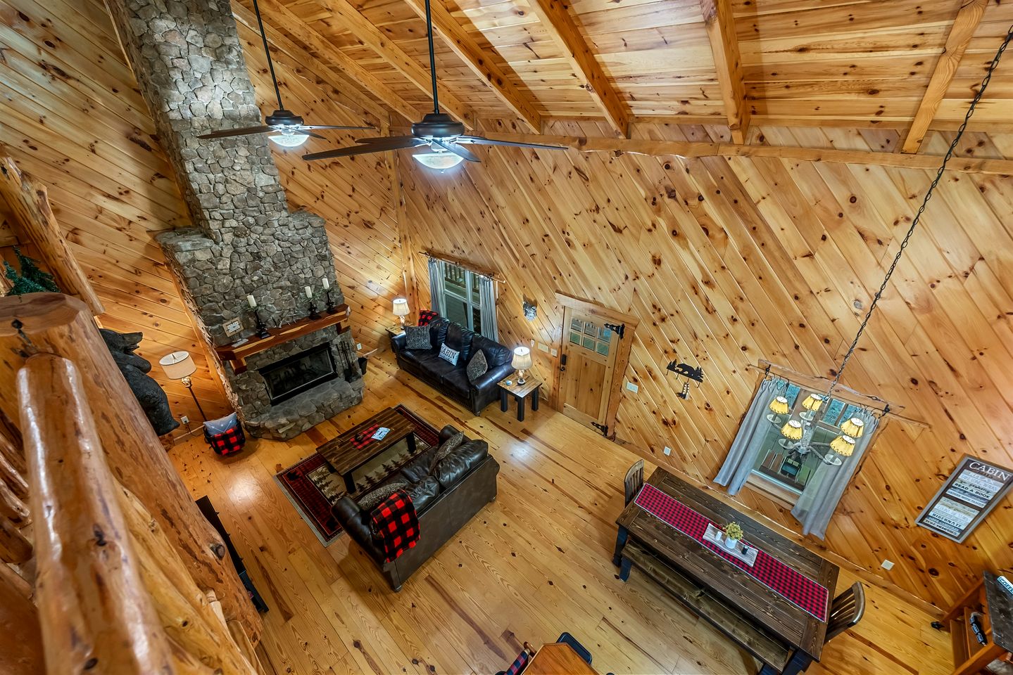 Gorgeous Rural Cabin with Game Room and Fire Pit in Mentone, Alabama