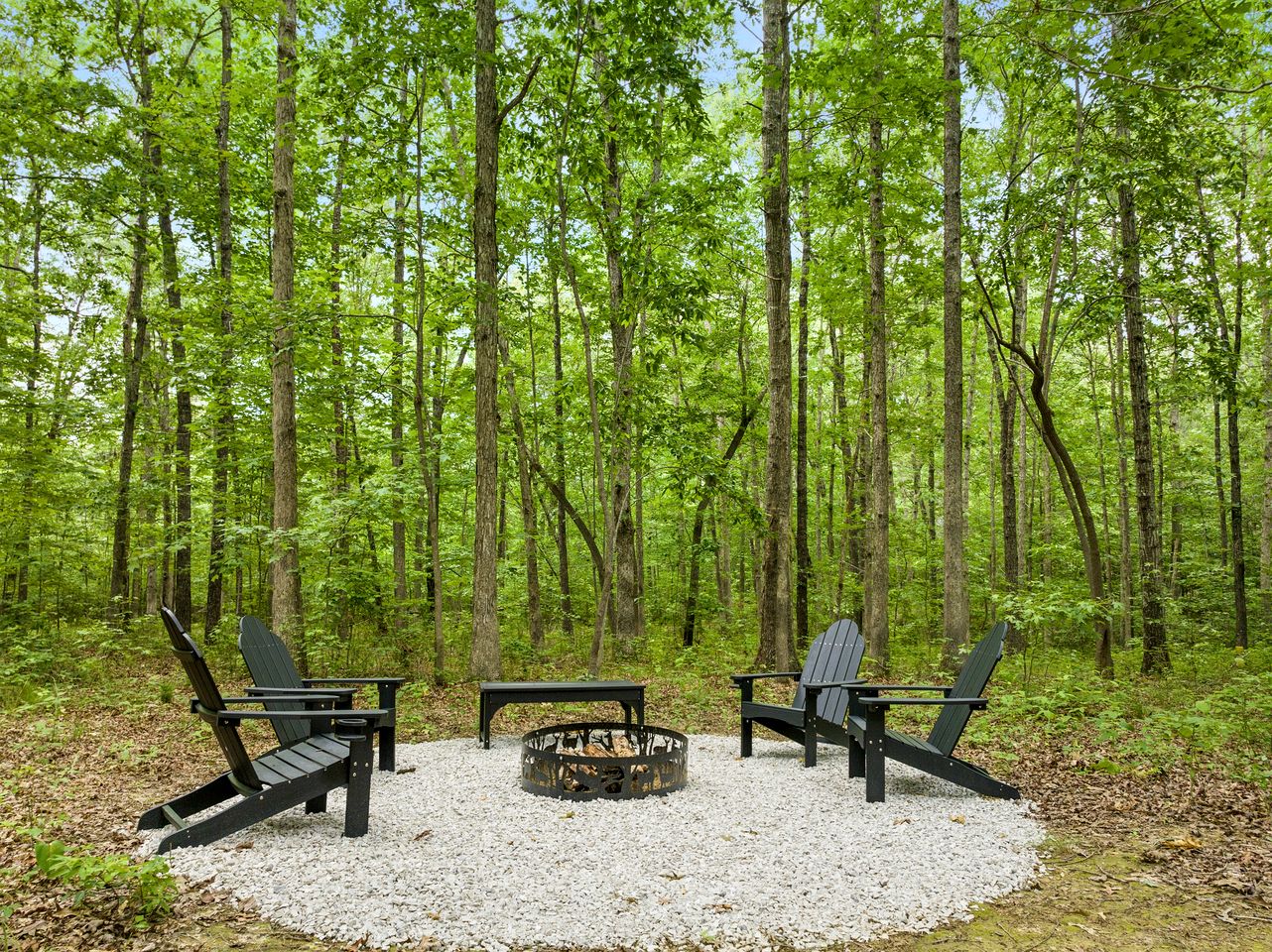 Gorgeous Rural Cabin with Game Room and Fire Pit in Mentone, Alabama