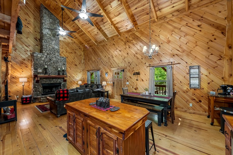 Cabins (United States of America, Mentone, Alabama)