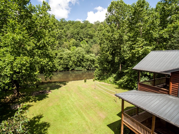 Cabins (Copperhill, Tennessee, United States)