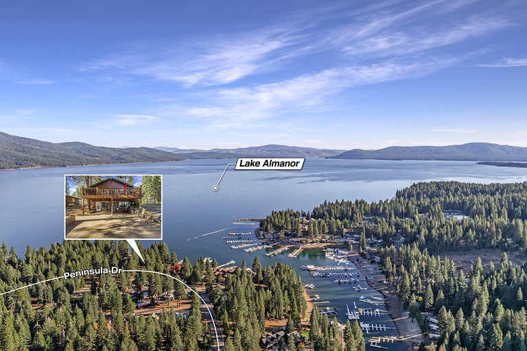 Cabins (United States of America, Lake Almanor, California)