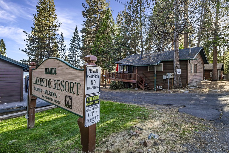 Cabins (United States of America, Lake Almanor, California)
