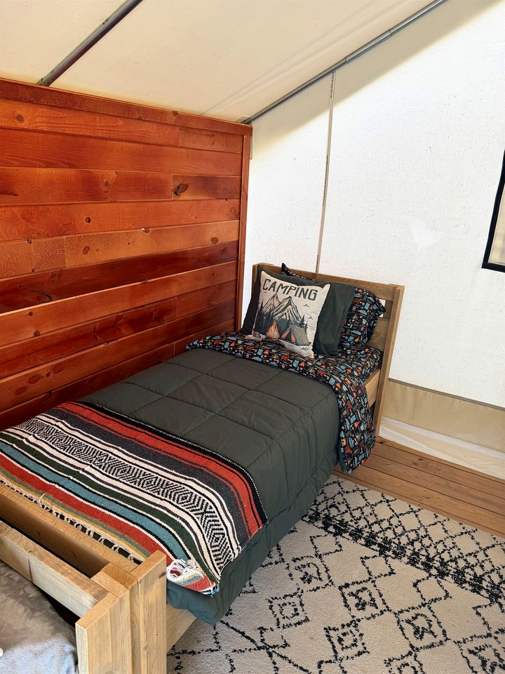 Gorgeous Secluded Tented Cabin Fire Pit Provided in Cassville, Missouri