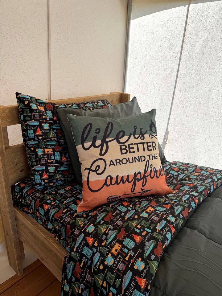 Gorgeous Secluded Tented Cabin Fire Pit Provided in Cassville, Missouri