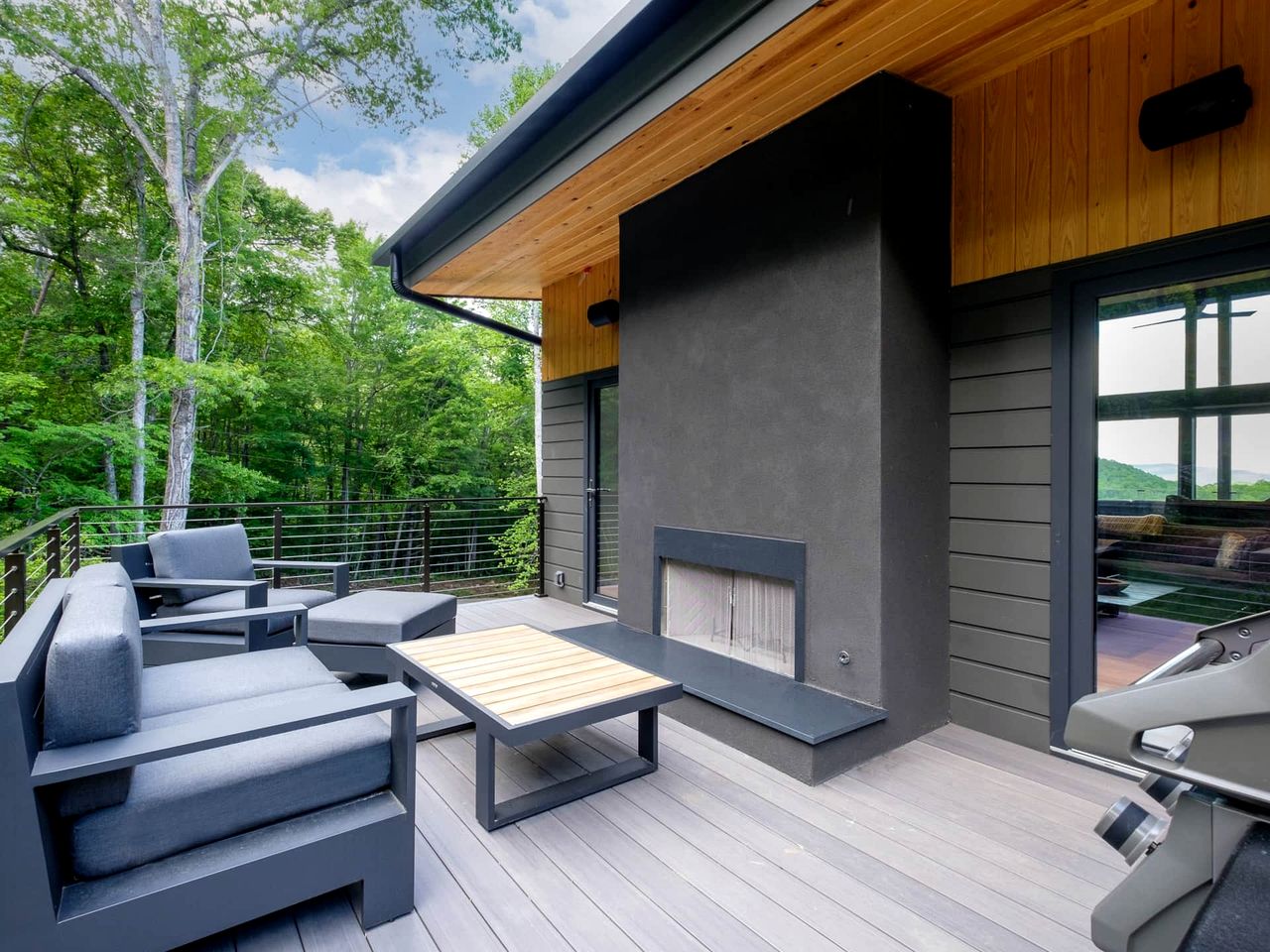 Gorgeous Secluded Vacation Rental in Transylvania County, North Carolina
