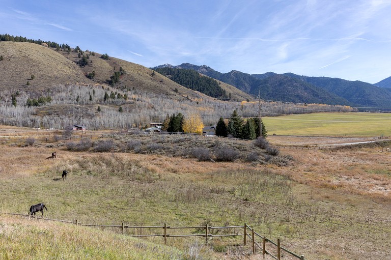 Villas (United States of America, Etna, Wyoming)