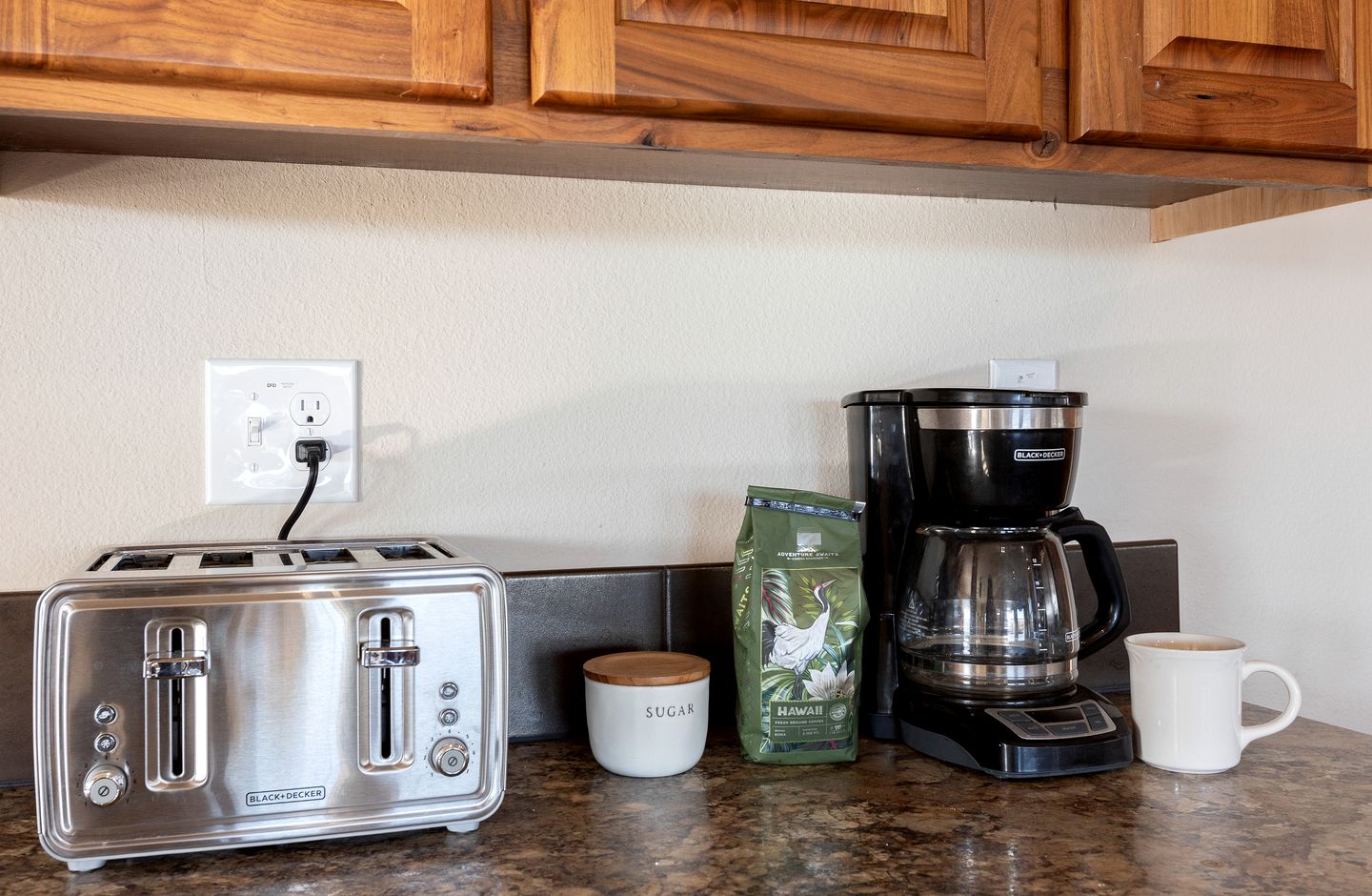 Gorgeous Secluded Villa with Hot-tub, Fire Pit and Games in Etna, Wyoming