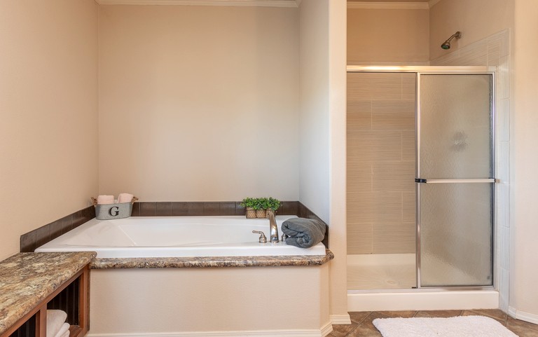 Villas (United States of America, Etna, Wyoming)