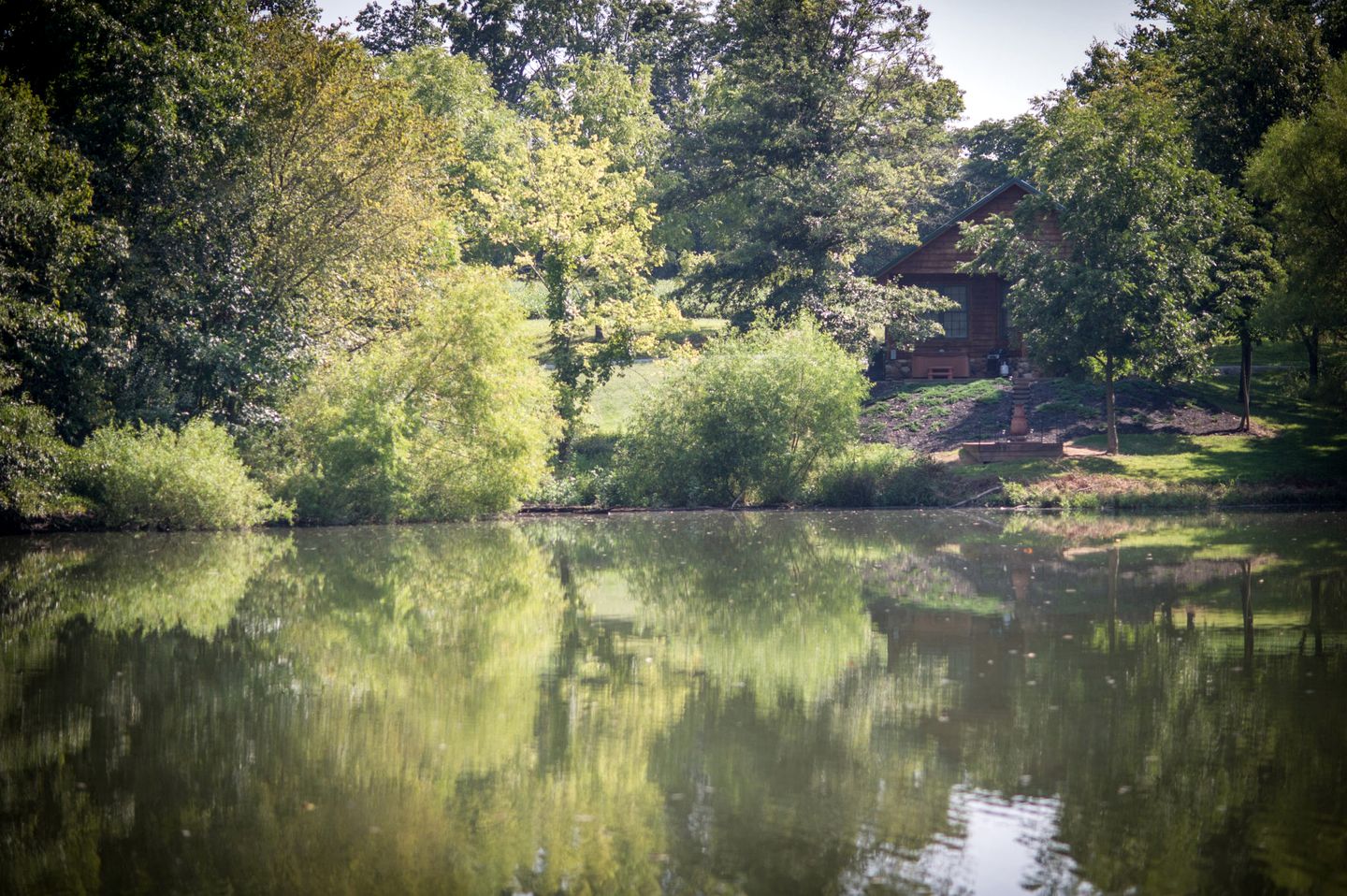 Gorgeous Secluded Wooden Cabin in Carbondale, Illinois