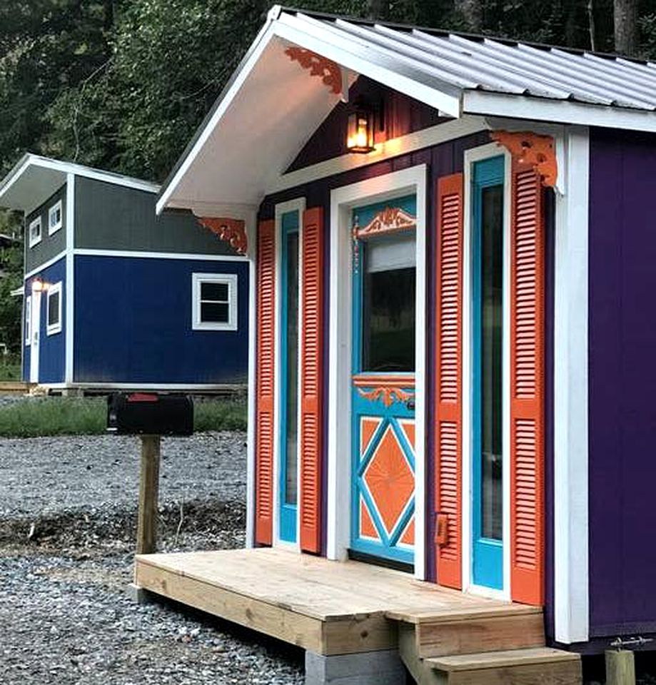 Tiny House Asheville, North Carolina Glamping Hub