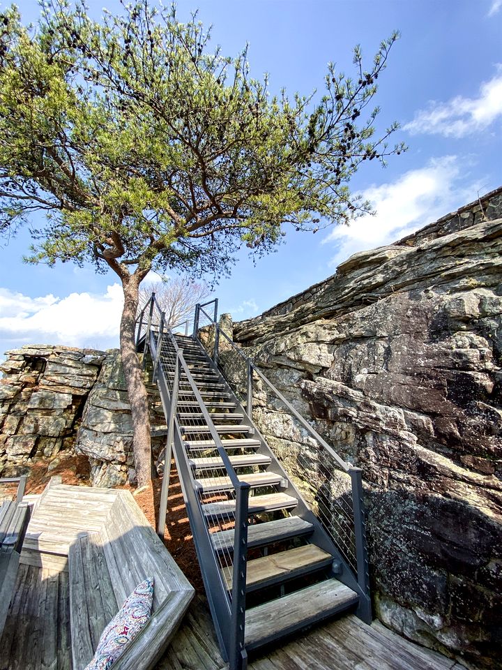 Gorgeous Tea House for Two with Incredible Views for the Ultimate Romantic Escape near Menlo, Georgia