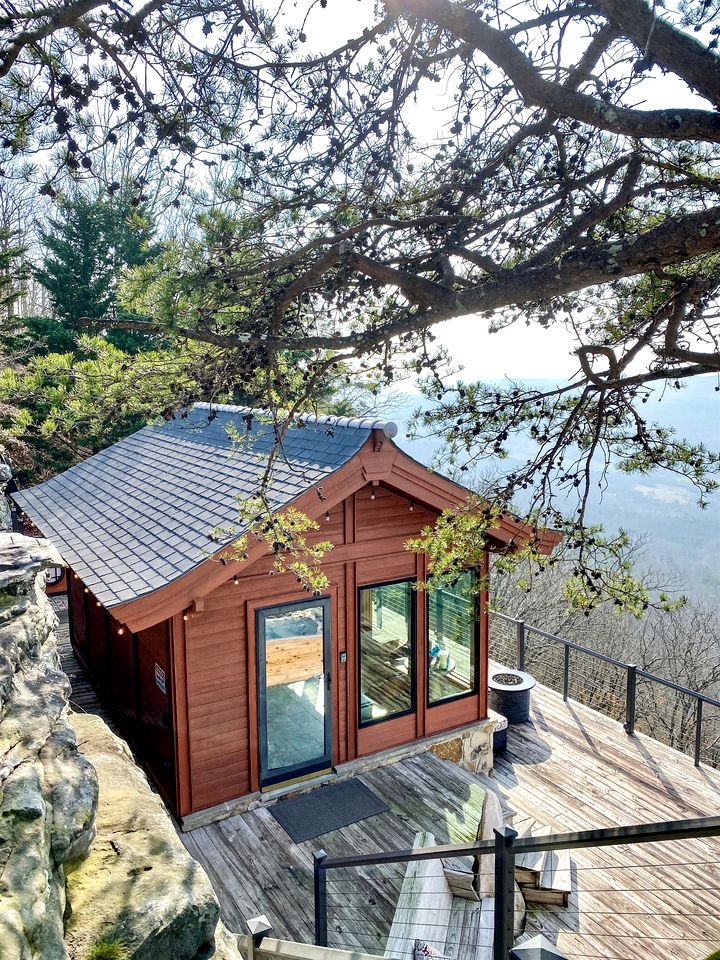 Gorgeous Tea House for Two with Incredible Views for the Ultimate Romantic Escape near Menlo, Georgia