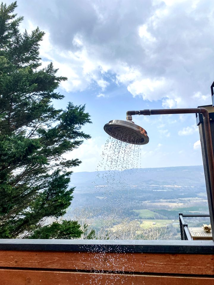 Gorgeous Tea House for Two with Incredible Views for the Ultimate Romantic Escape near Menlo, Georgia