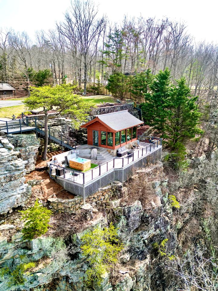 Tiny Houses (United States of America, Menlo, Georgia)