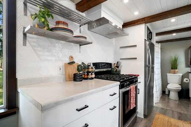 Tiny Houses (United States of America, River Road, Washington)