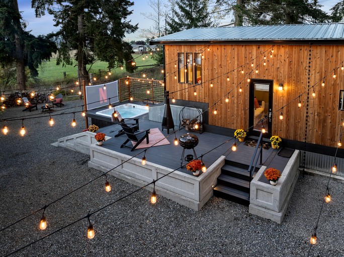Tiny Houses (United States of America, River Road, Washington)