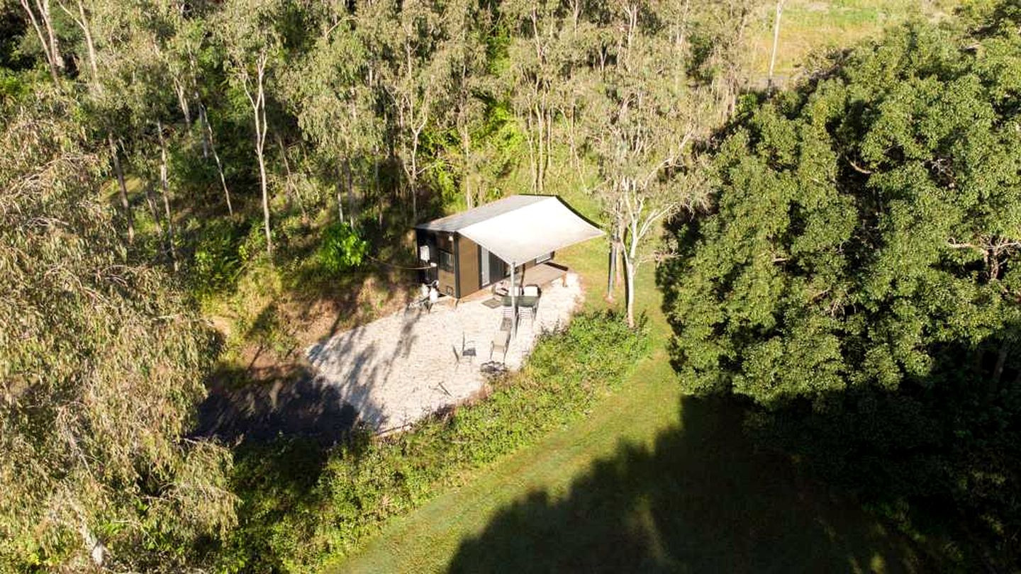 Gorgeous Tiny House Near the Beautiful Sunshine Coast Perfect for Water Sports in Queensland, Australia